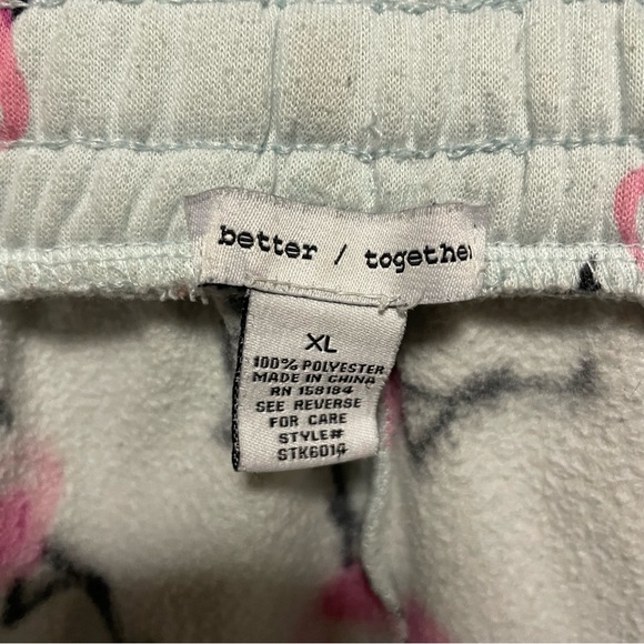 Better Together Christmas Flamingo Pajamas Sleeping Set of Sweater and Shorts - Picture 9 of 9